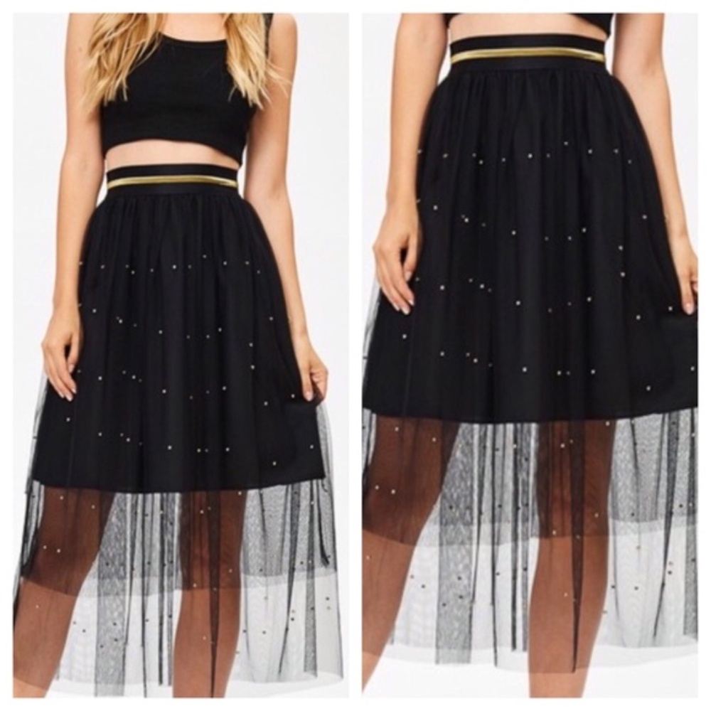 Metro Wear Black Tulle Pearled Skirt - size small
